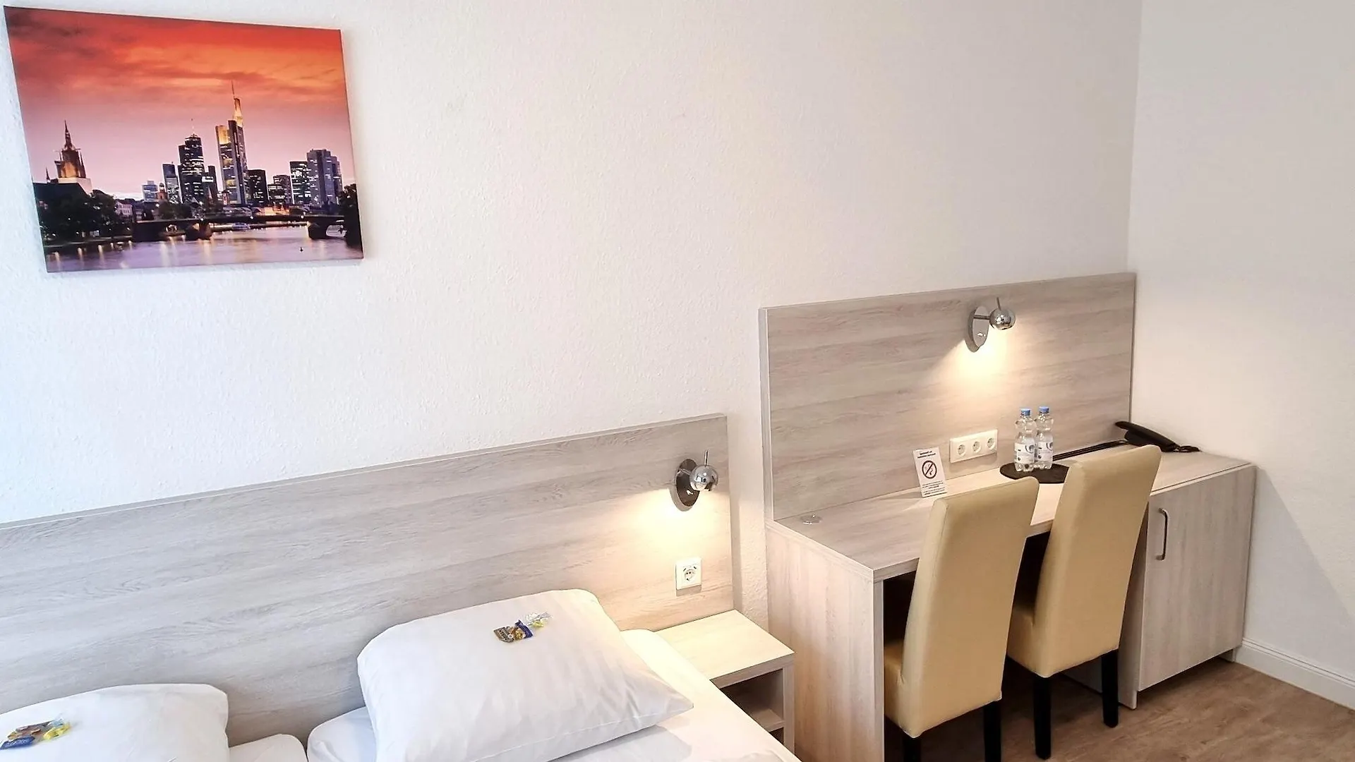 Adler Hotel Frankfurt contacts