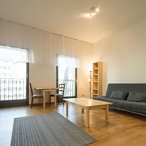  Apartment Downtown