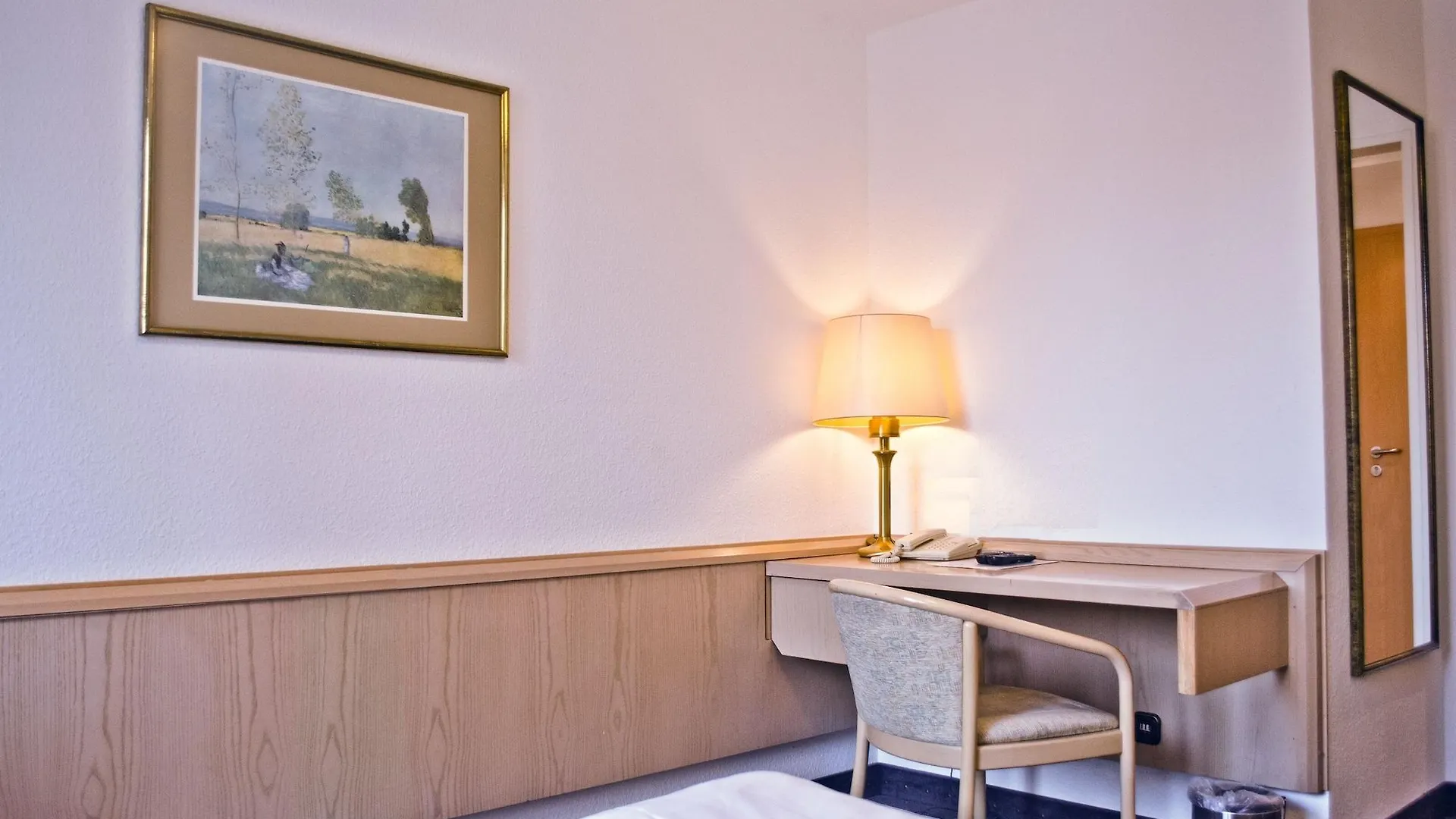 Adler Hotel Frankfurt Frankfurt am Main